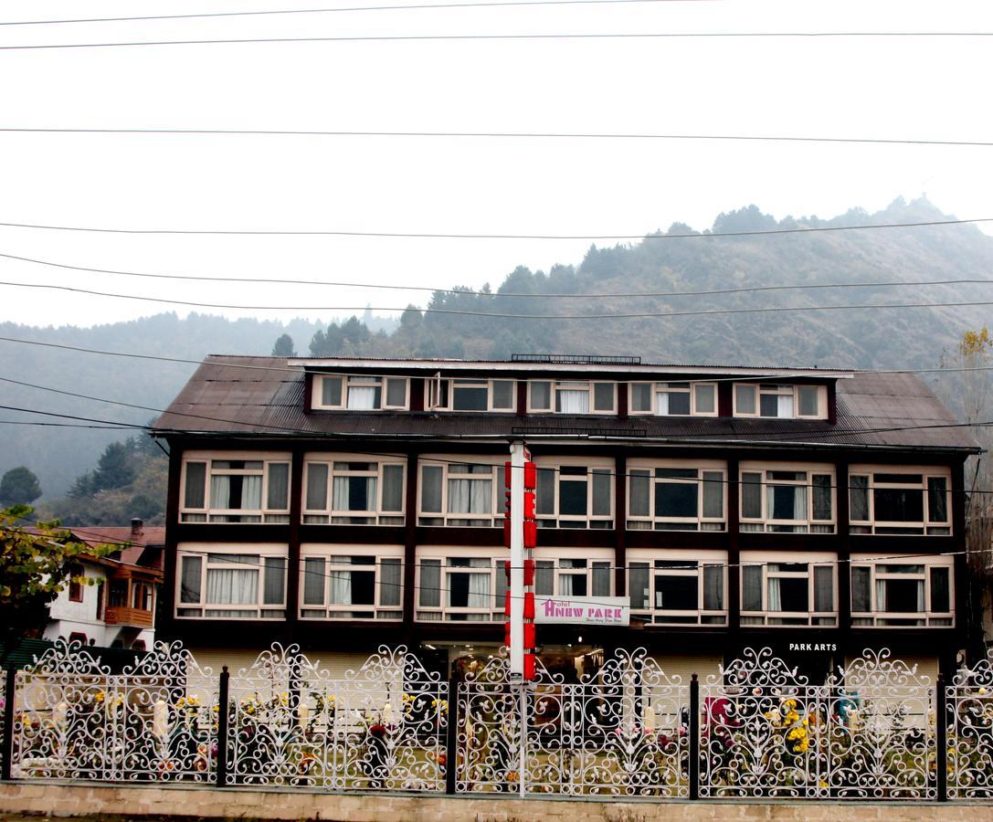 Hotel New Park At Dal Lake Srinagar  Exterior photo