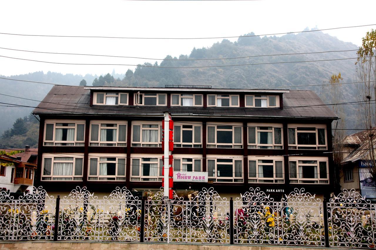 Hotel New Park At Dal Lake Srinagar  Exterior photo